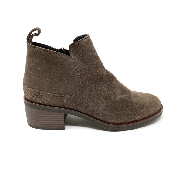 CLARKS MEMI ZIP Boots Taupe Suede Wide - Picture 1 of 7